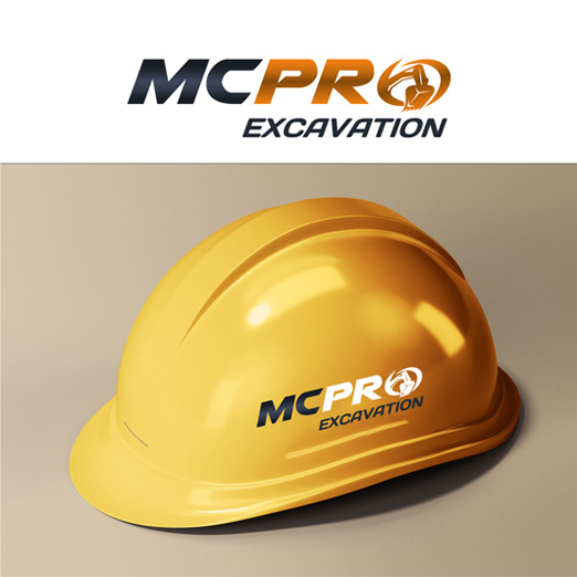 Logo Mcpro Excavation et logo sur casque